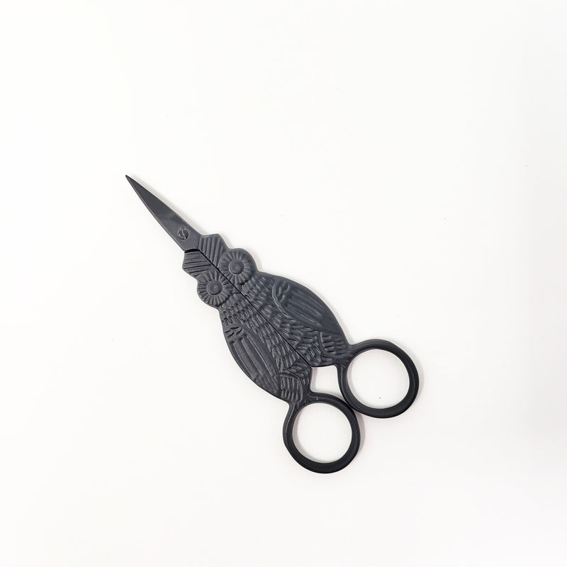 Primitive Owl Embroidery Scissors - 3.875 Inch Kelmscott Designs