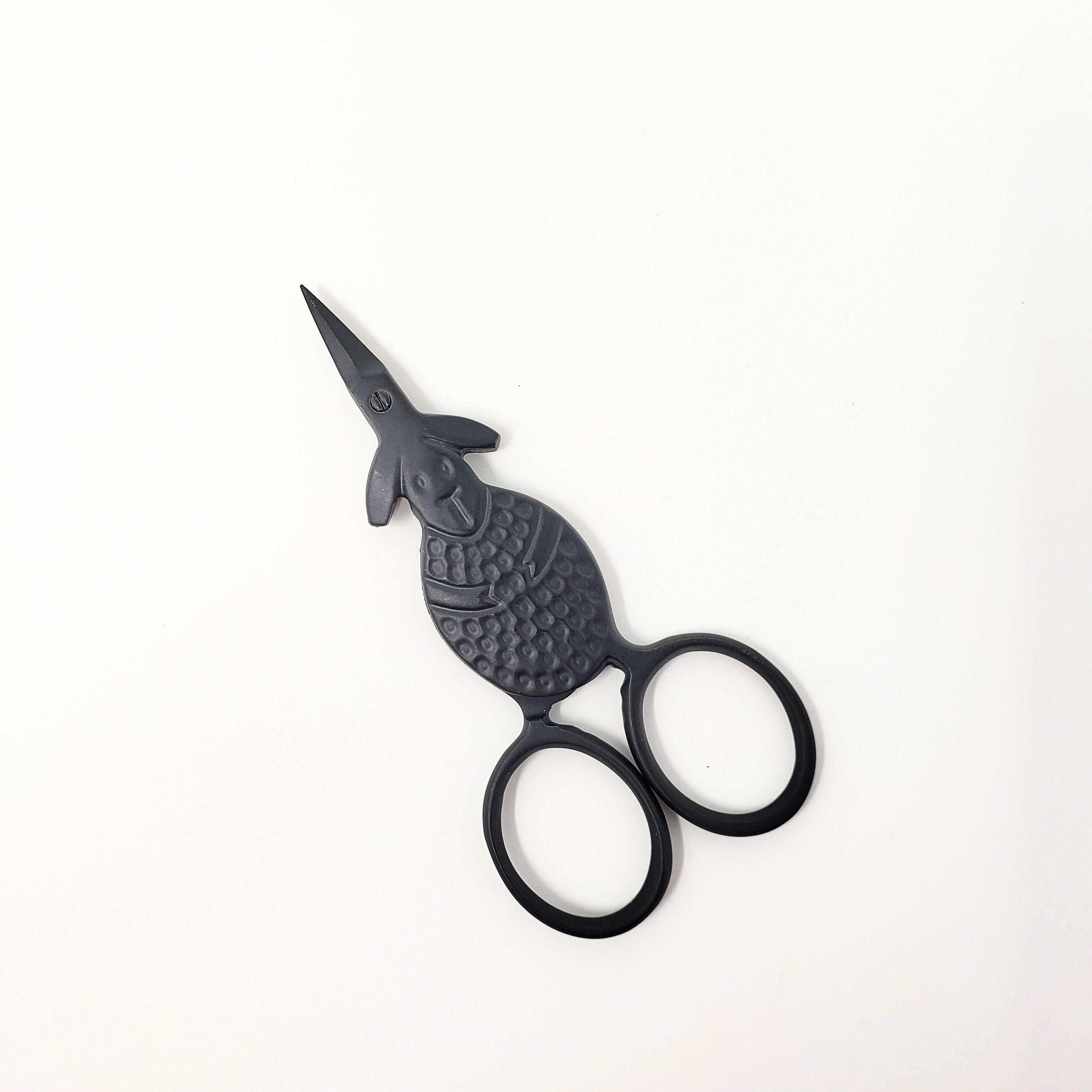 Primitive Sheep Embroidery Scissors 3.75 Inch