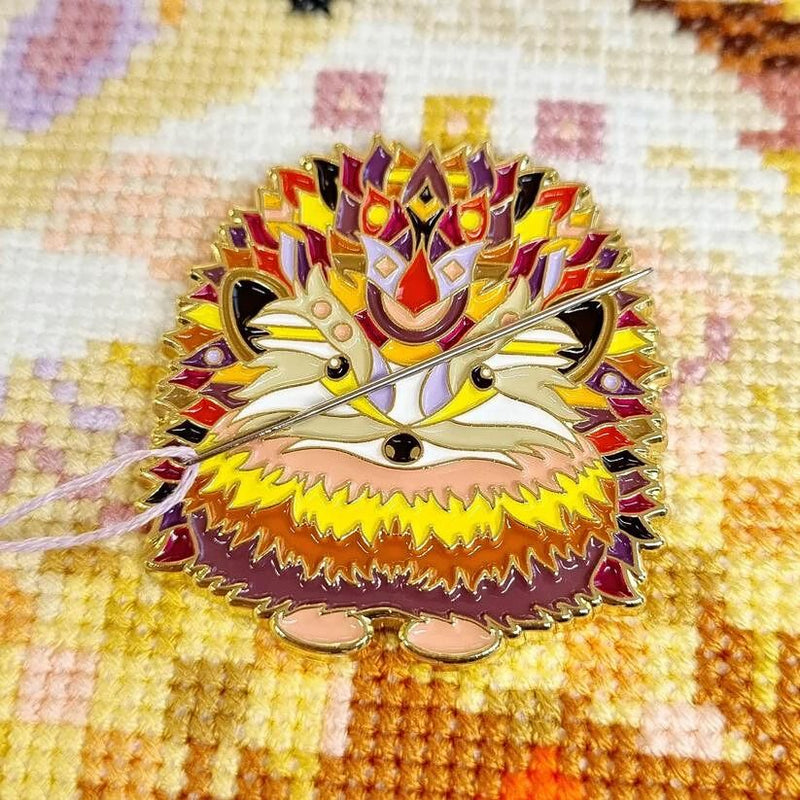 Mandala Hedgehog Enamel Needle Minder