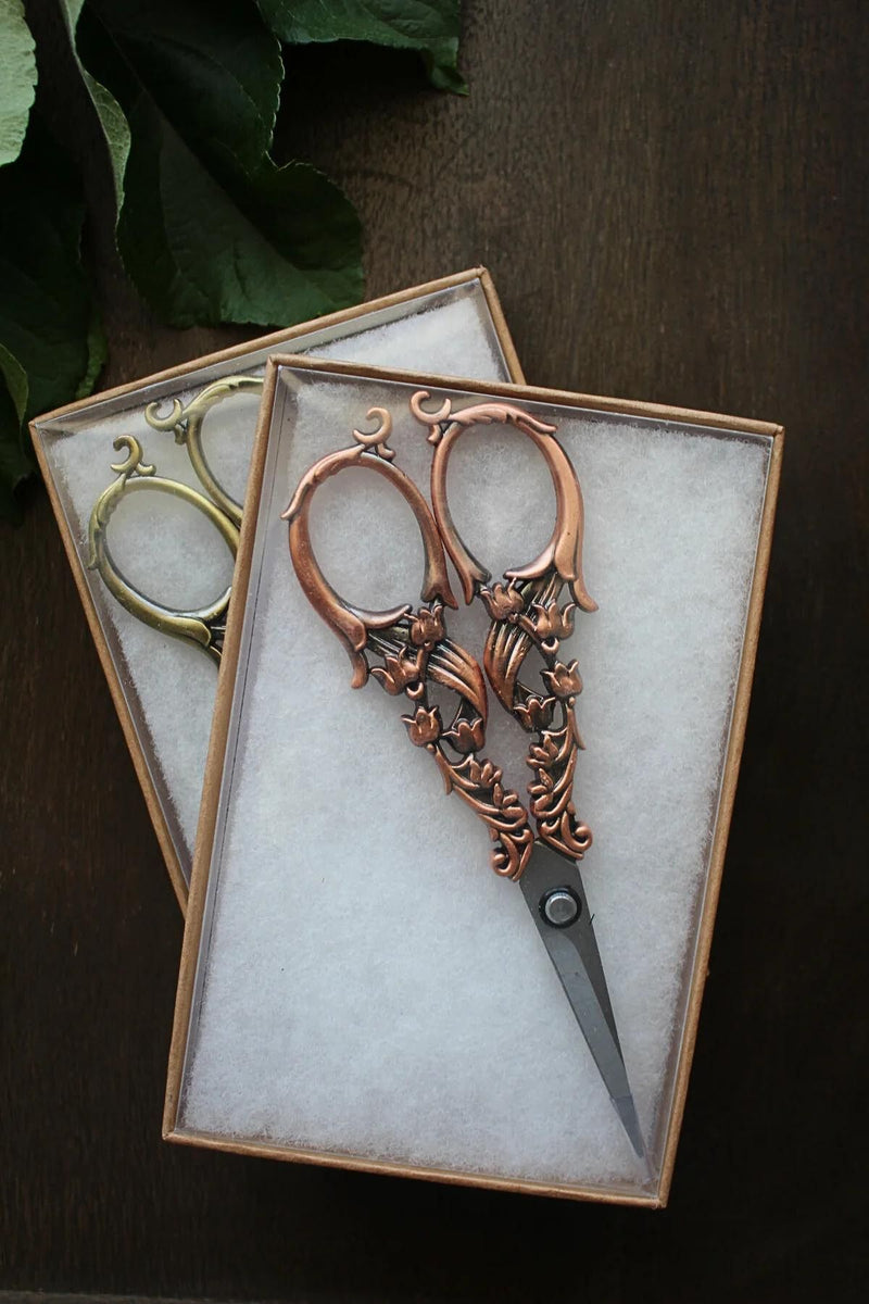 Tulip Garden Scissors boxed in both colors