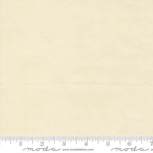 Primitive Muslin Flannel F1040-79 Porcelain by Primitive Gatherings for Moda.