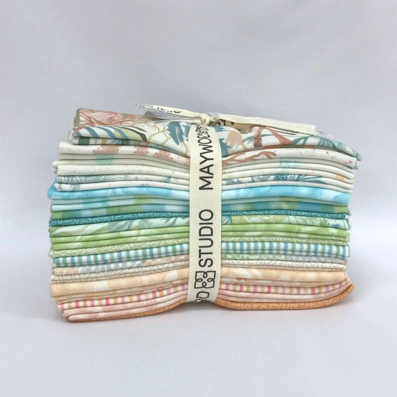 Seascape Fat Quarter Bundle FQ-MASSEAS by Maywood Studio