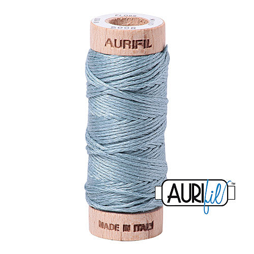 Aurifil Mako Cotton 6-Strand Floss 16 m (18 yd.) spool - 5008 Sugar Paper