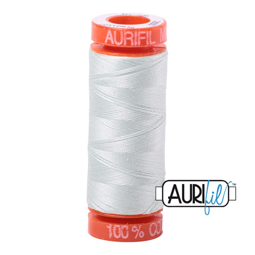Aurifil Mako 50wt Cotton 200 m (220 yd.) spool - 2800 Mint Ice