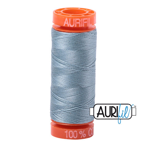 Aurifil Mako 50wt Cotton 200 m (220 yd.) spool - 5008 Sugar Paper