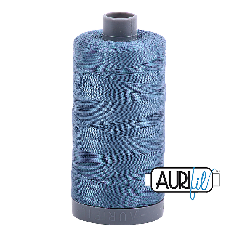 Aurifil Mako 28wt Cotton 750 m (820 yd.) spool - 1126 Blue Grey
