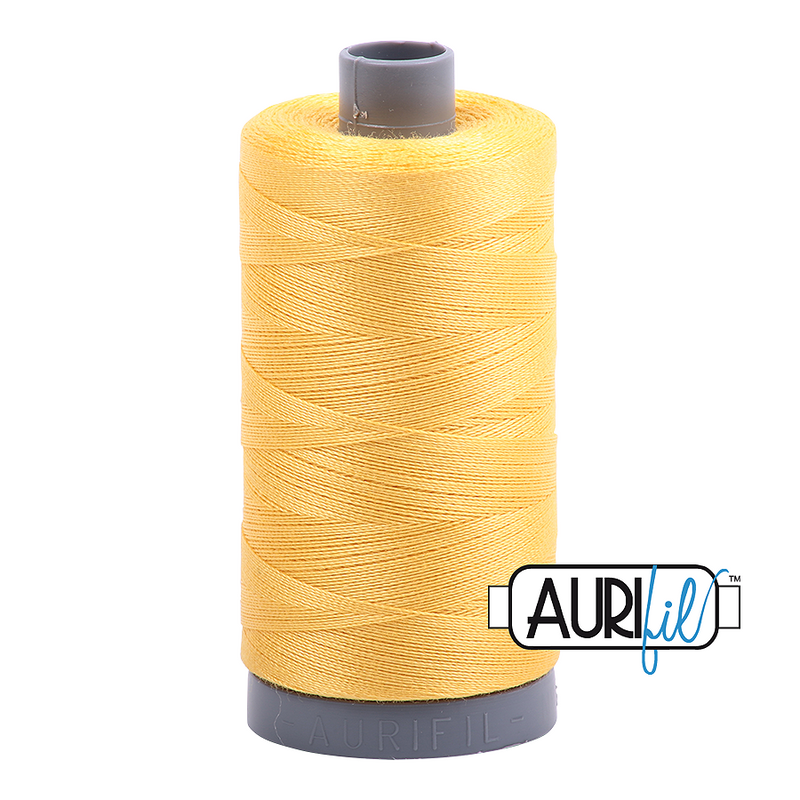 Aurifil Mako 28wt Cotton 750 m (820 yd.) spool - 1135 Pale Yellow