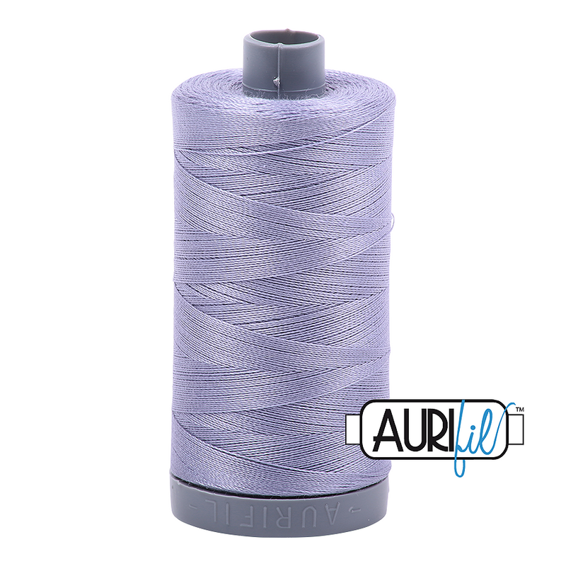Aurifil Mako 28wt Cotton 750 m (820 yd.) spool - 2524 Grey Violet