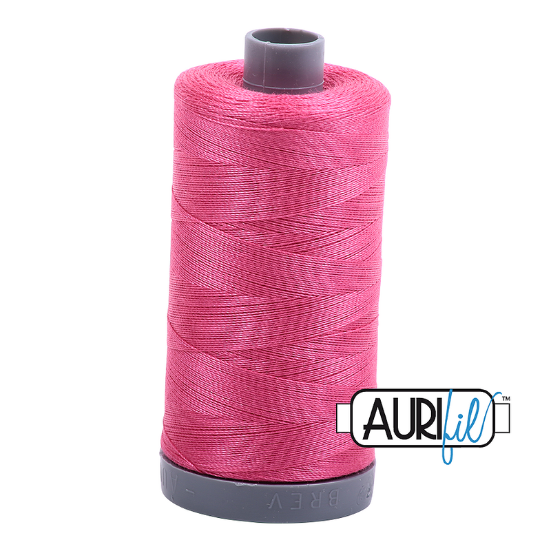 Aurifil Mako 28wt Cotton 750 m (820 yd.) spool - 2530 Blossom Pink