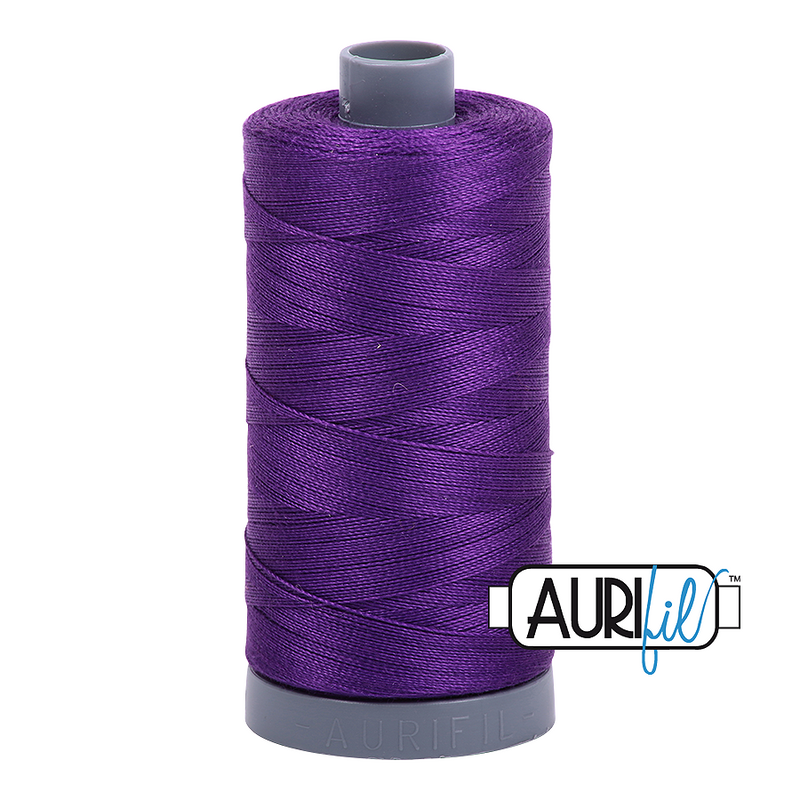 Aurifil Mako 28wt Cotton 750 m (820 yd.) spool - 2545 Medium Purple