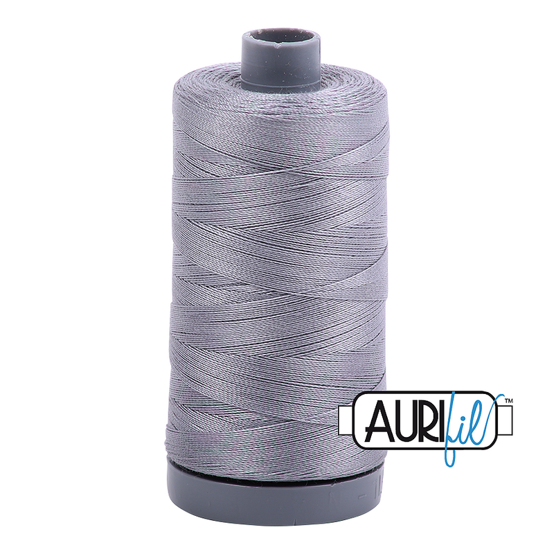 Aurifil Mako 28wt Cotton 750 m (820 yd.) spool - 2605 Grey
