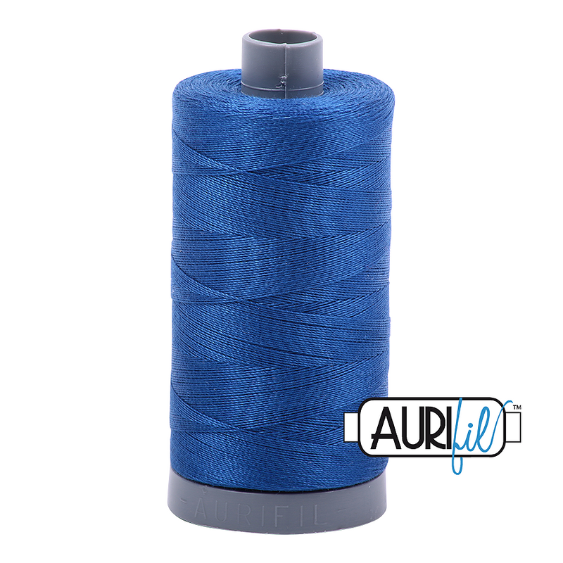 Aurifil Mako 28wt Cotton 750 m (820 yd.) spool - 2735 Medium Blue