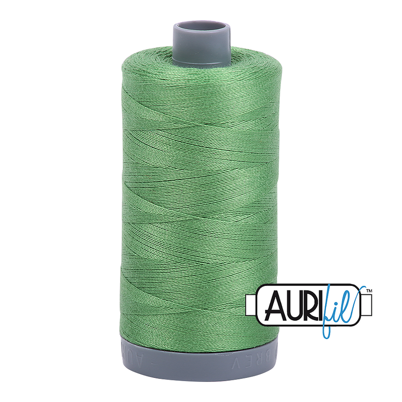 Aurifil Mako 28wt Cotton 750 m (820 yd.) spool - 2884 Green Yellow