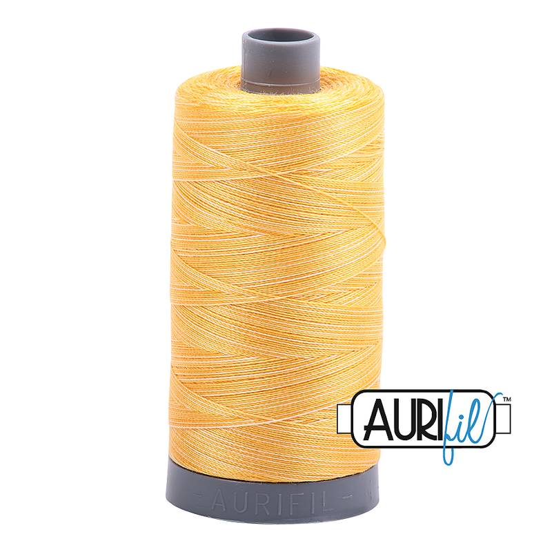 Aurifil Mako 28wt Cotton 750 m (820 yd.) spool - 3920 Golden Glow