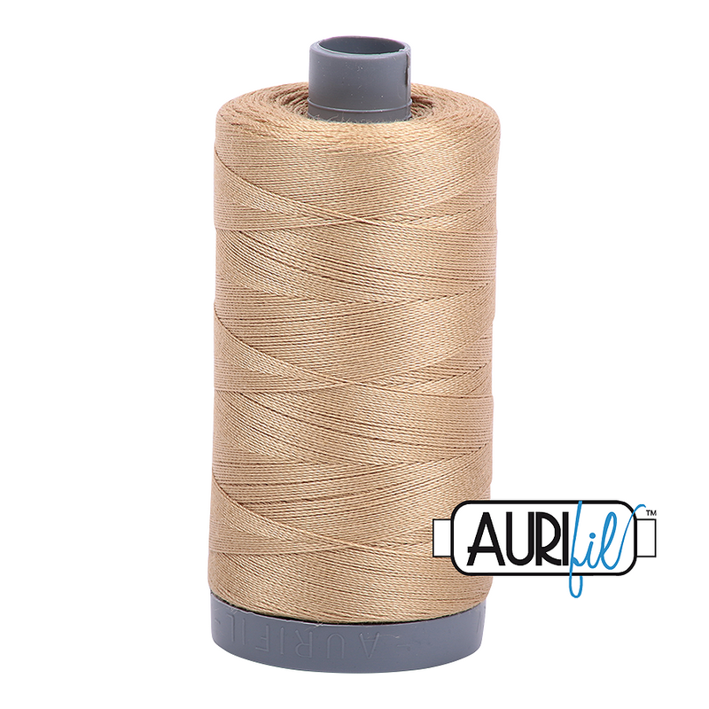 Aurifil Mako 28wt Cotton 750 m (820 yd.) spool - 5010 Blonde Beige