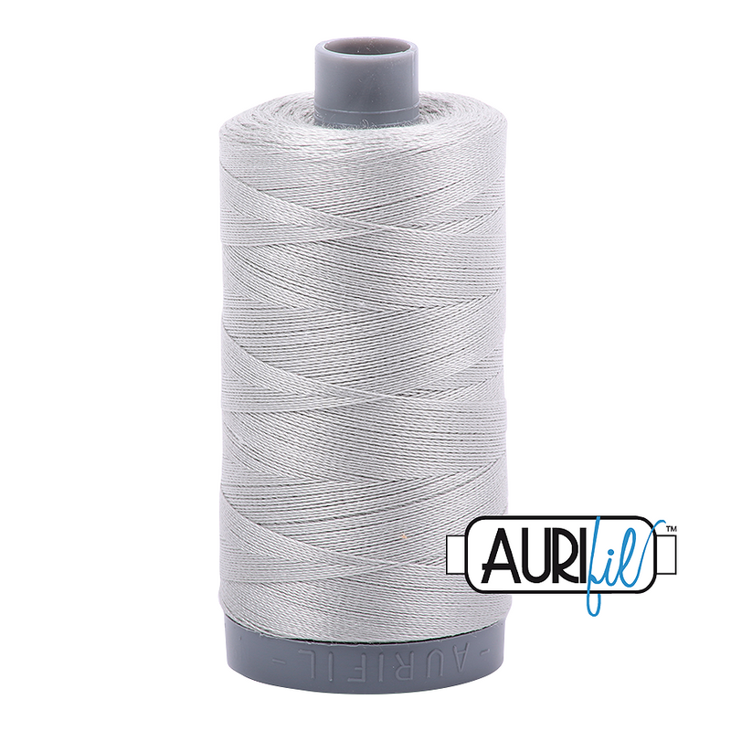 Aurifil Mako 28wt Cotton 750 m (820 yd.) spool - 6726 Airstream