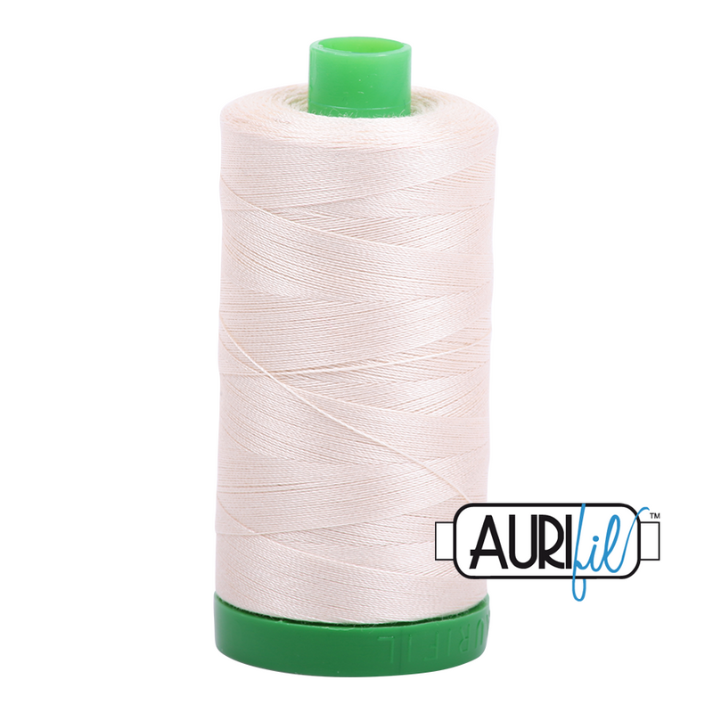 Aurifil Mako 40wt 2-ply Cotton 1000 m (1094 yd.) spool - 2000 Light Sand