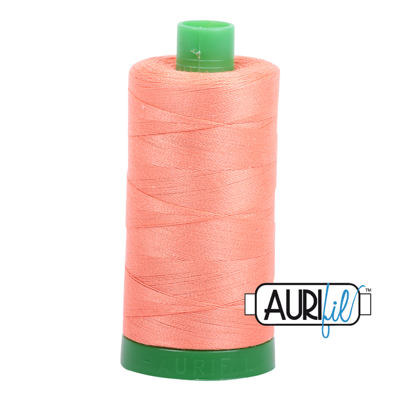 Aurifil Mako 40wt 2-ply Cotton 1000 m (1094 yd.) spool - 2220 Light Salmon