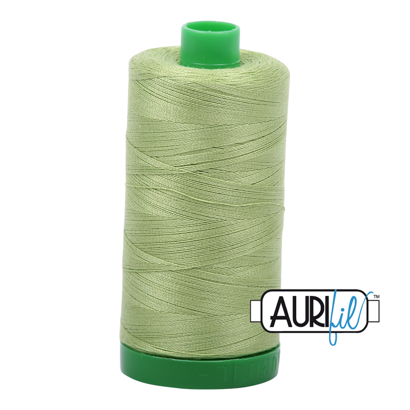 Aurifil Mako 40wt 2-ply Cotton 1000 m (1094 yd.) spool - 2882 Light Fern