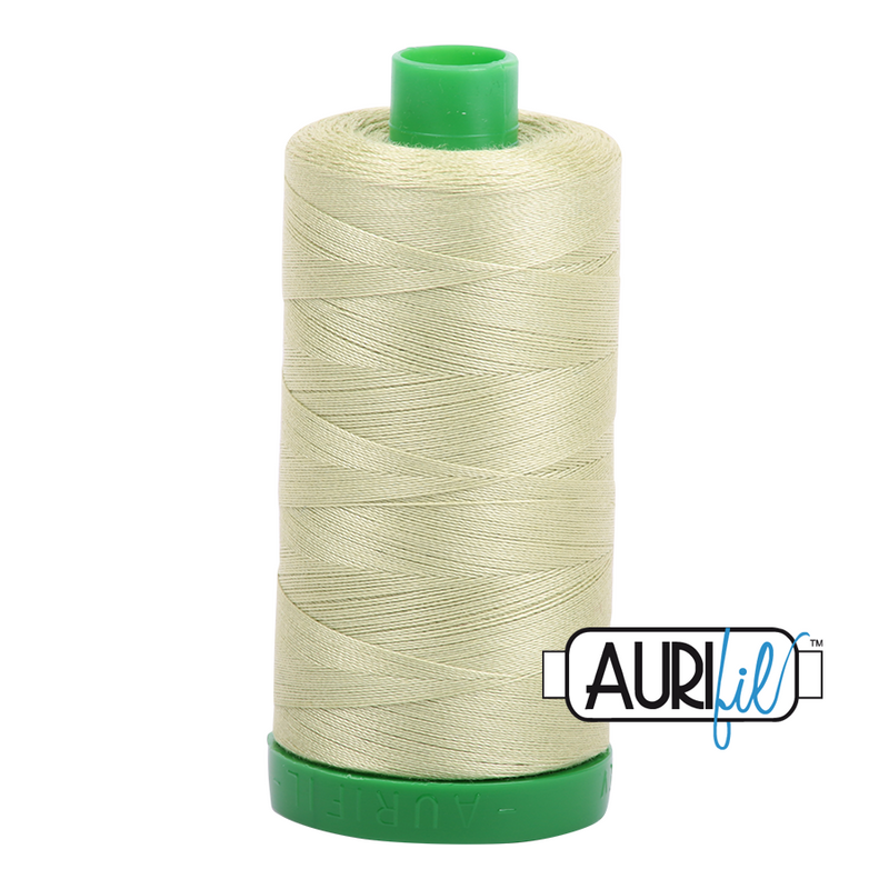 Aurifil Mako 40wt 2-ply Cotton 1000 m (1094 yd.) spool - 2886 Light Avocado