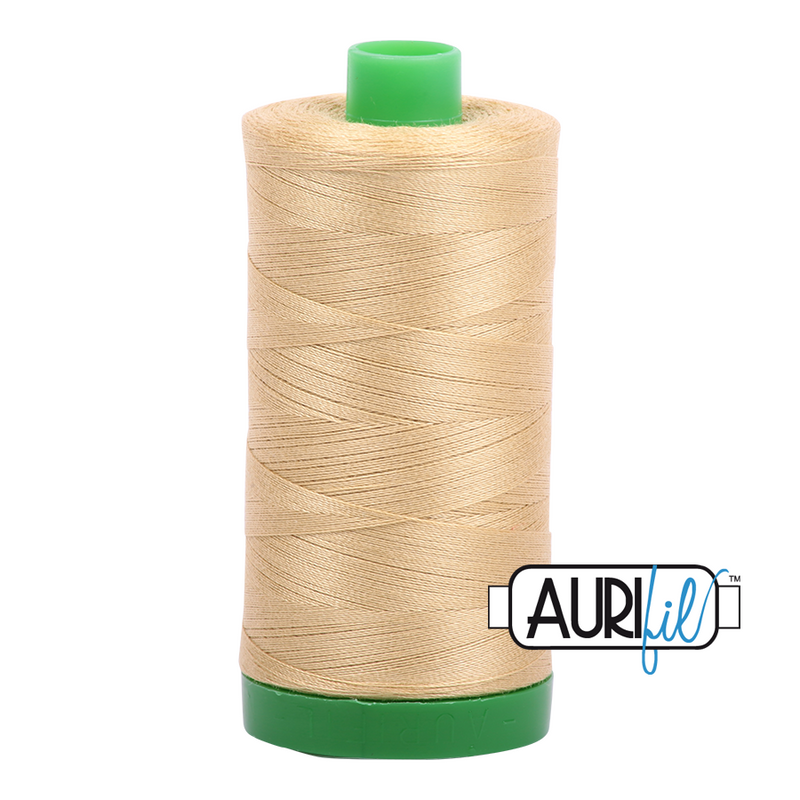 Aurifil Mako 40wt 2-ply Cotton 1000 m (1094 yd.) spool - 2915 Very Light Brass