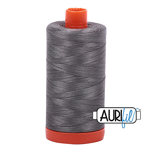 Aurifil Mako 50wt Cotton 1300 m (1422 yd.) spool - 5004 Grey Smoke