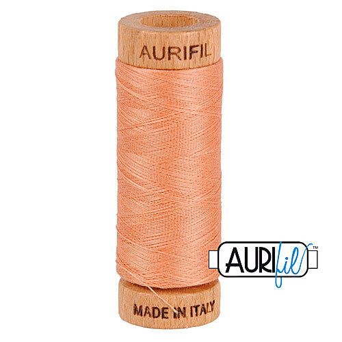 Aurifil Mako 80wt Cotton 274 m (300 yd.) spool - 2215 Peach
