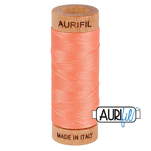 Aurifil Mako 80wt Cotton 274 m (300 yd.) spool - 2220 Light Salmon