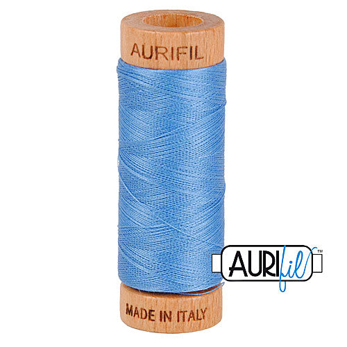Aurifil Mako 80wt Cotton 274 m (300 yd.) spool - 2725 Light Wedgewood