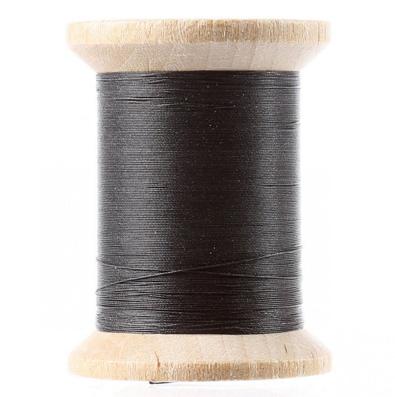 YLI Hand Quilting Thread 40 wt 3-ply 457 m (500 yd.) spool - Black