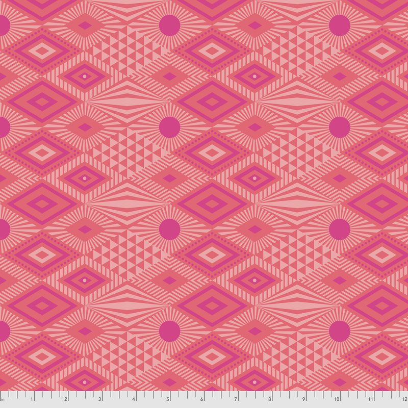 Daydreamer PWTP096.DRAGONFRUIT Lucy Tula Pink Free Spirit