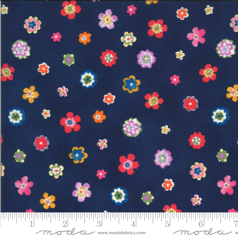 Lulu 33585-11 Navy Flowers Chez Moi Moda