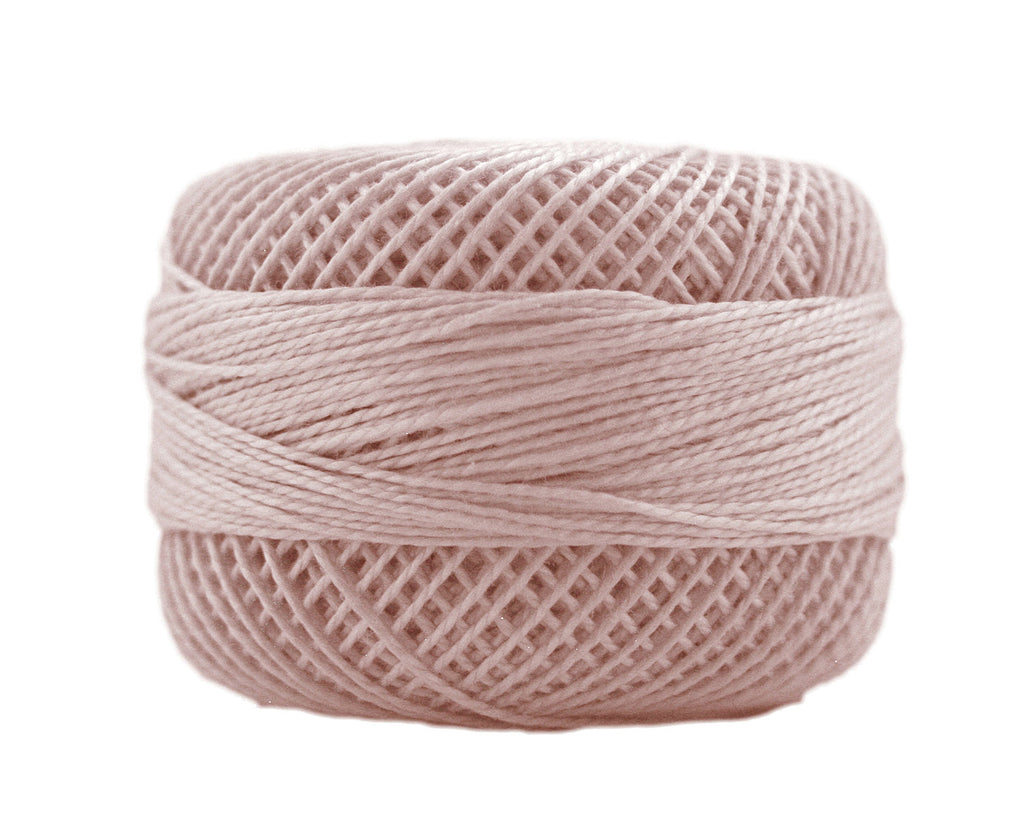 Perle Cotton: 1975 Medium Shell Pink Perle Cotton: 1975 Medium Shell Pink