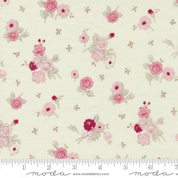 Sugarberry 3021-11 Porcelain by Bunny Hill Designs for Moda